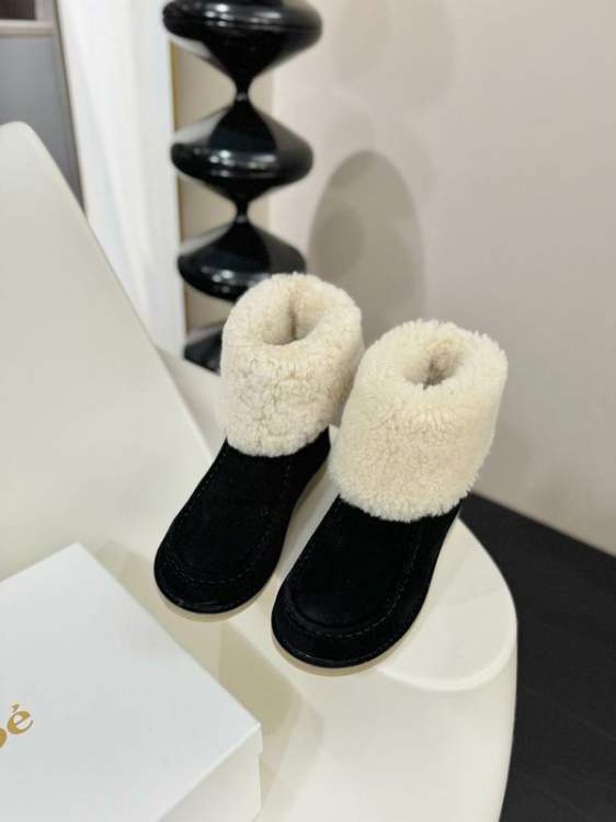 Picture of UGG Shoes _SKUUGGsz35-40LL091619721